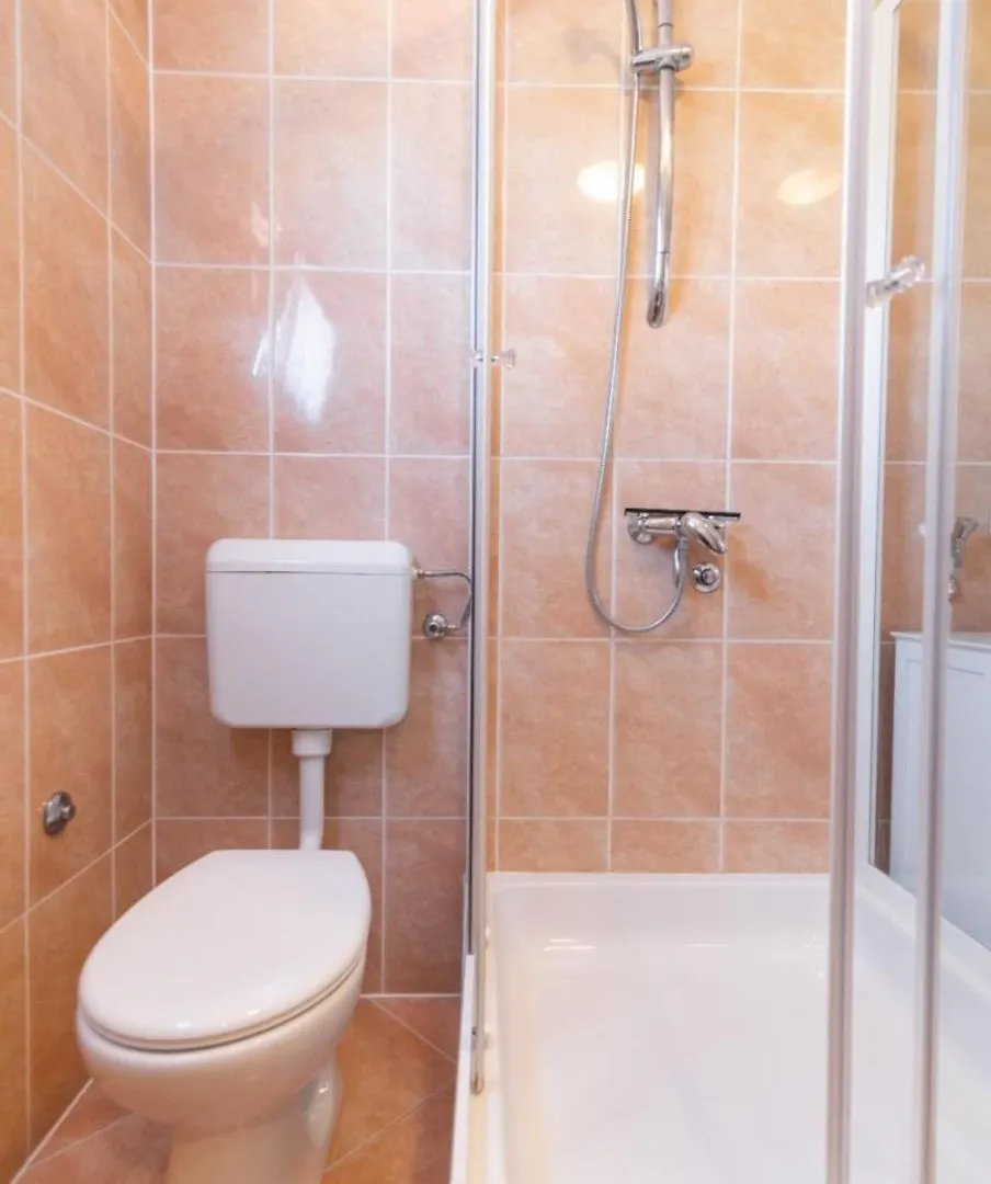 Apartments Tiho Preko 0*,  Κροατία